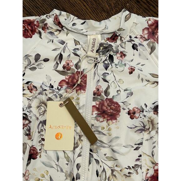 Artesands NWT Clementine White Seurat Short Sleeve Sunsafe Top White Size 10 - Picture 3 of 8